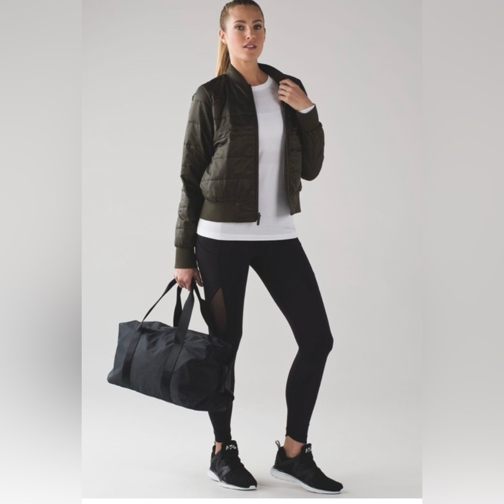 Athleisure Minimalist RARE Lululemon Non-Stop Bomber/Jacket REVERSIBLE Sz-4